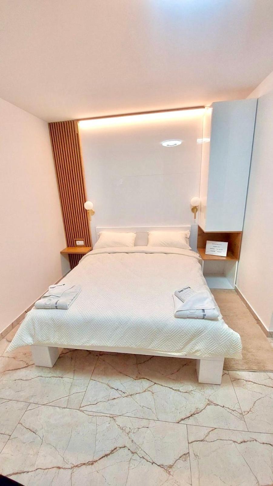 Apartmani Happy House Surčin Zewnętrze zdjęcie