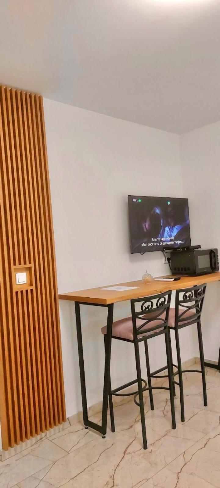 Apartmani Happy House Surčin Zewnętrze zdjęcie