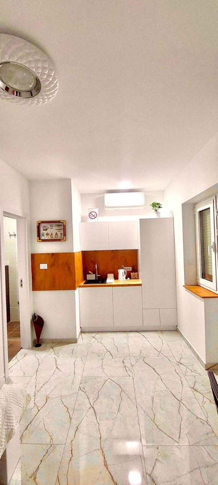 Apartmani Happy House Surčin Zewnętrze zdjęcie